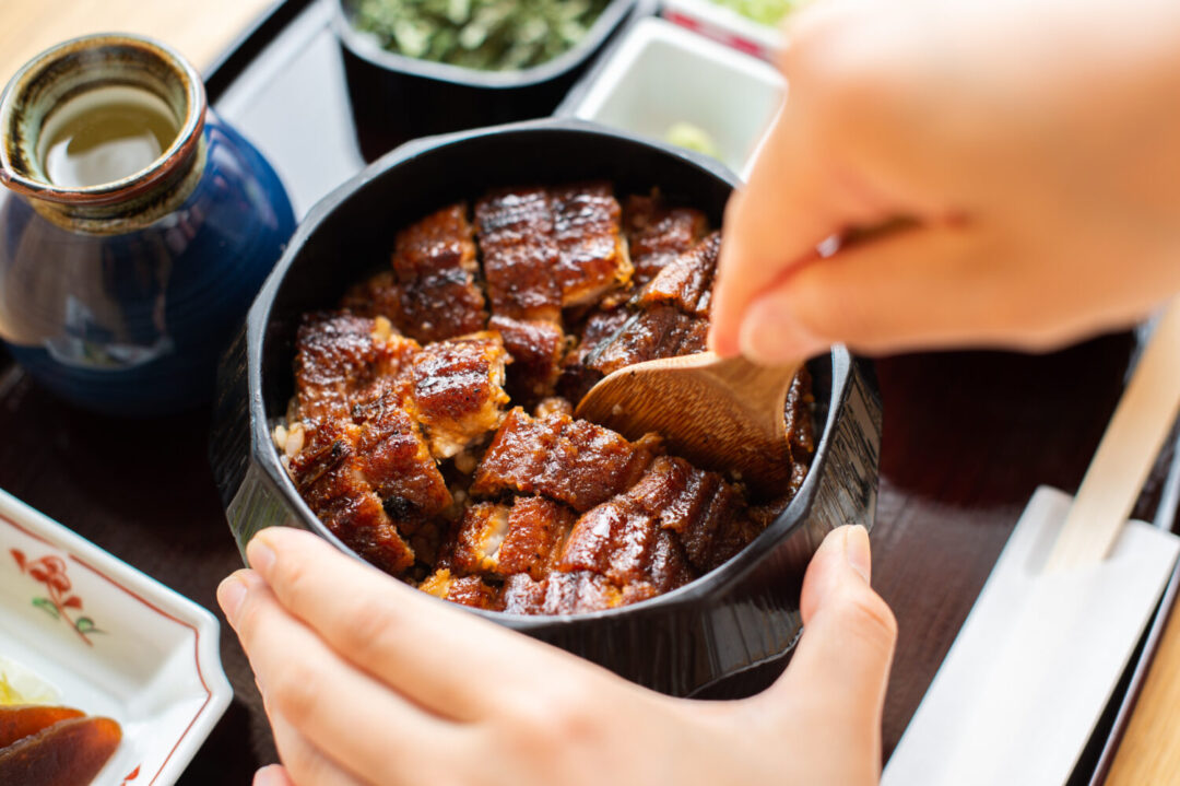 ひつまぶしの食べ方｜4等分→薬味→出汁茶漬け【専門店直伝】｜goodie