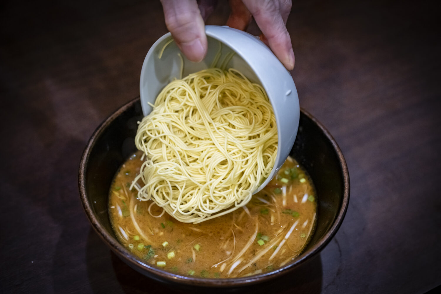 Ask for kaedama (extra servings of noodles) as many times as you like!