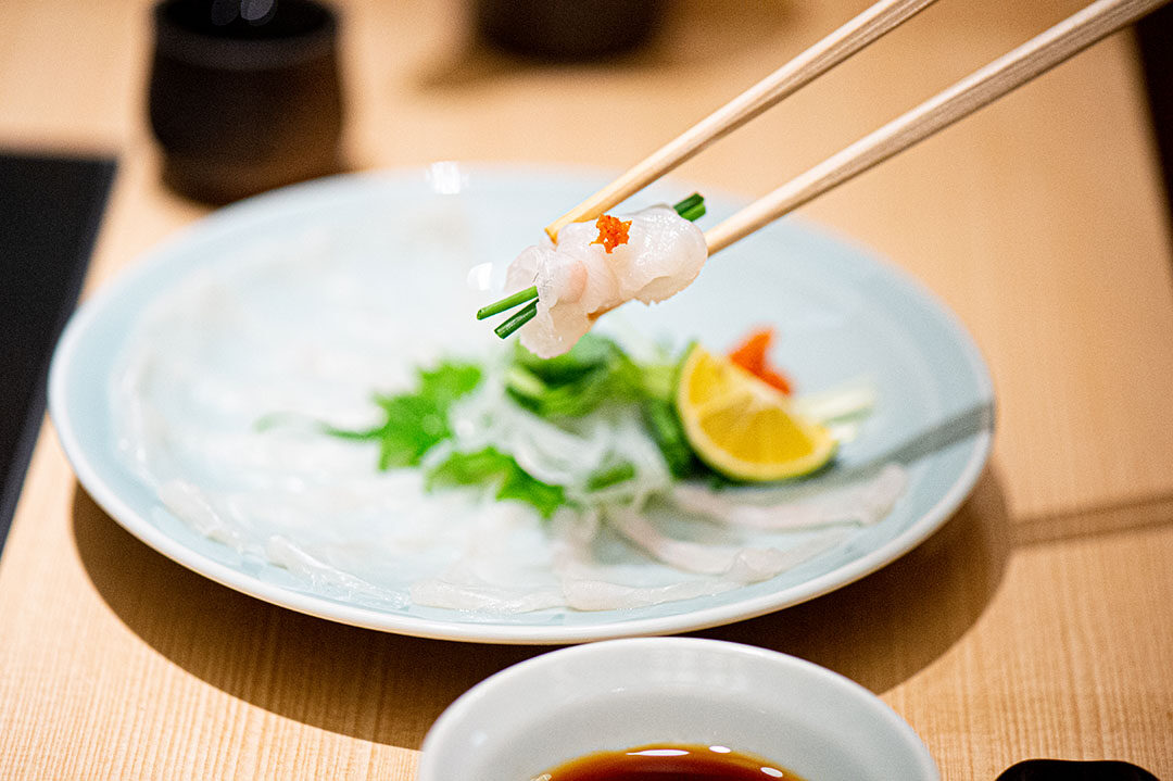 ふぐ料理の食べ方|てっさからてっちり、雑炊へのフルコースを堪能