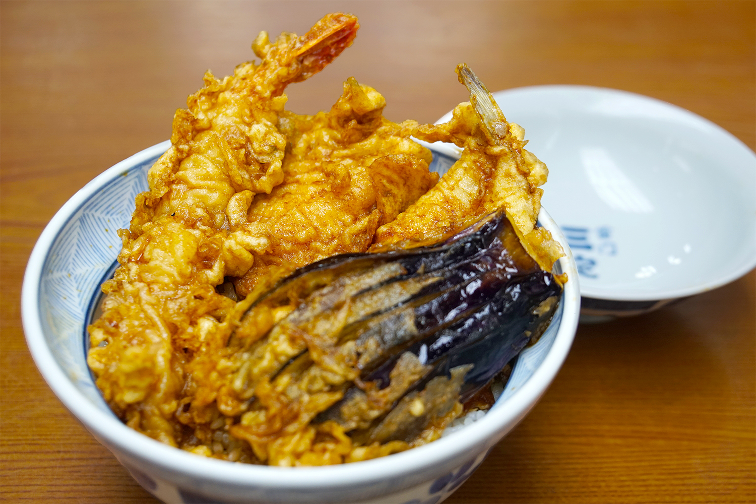 【三定】ごま油をたっぷり使った「江戸前天ぷら」