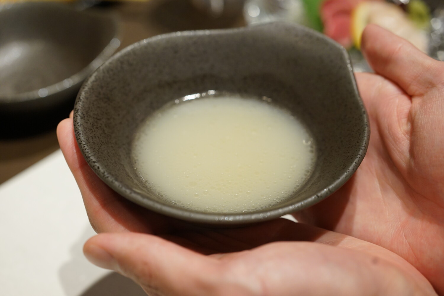 鶏の旨みが凝縮したスープ