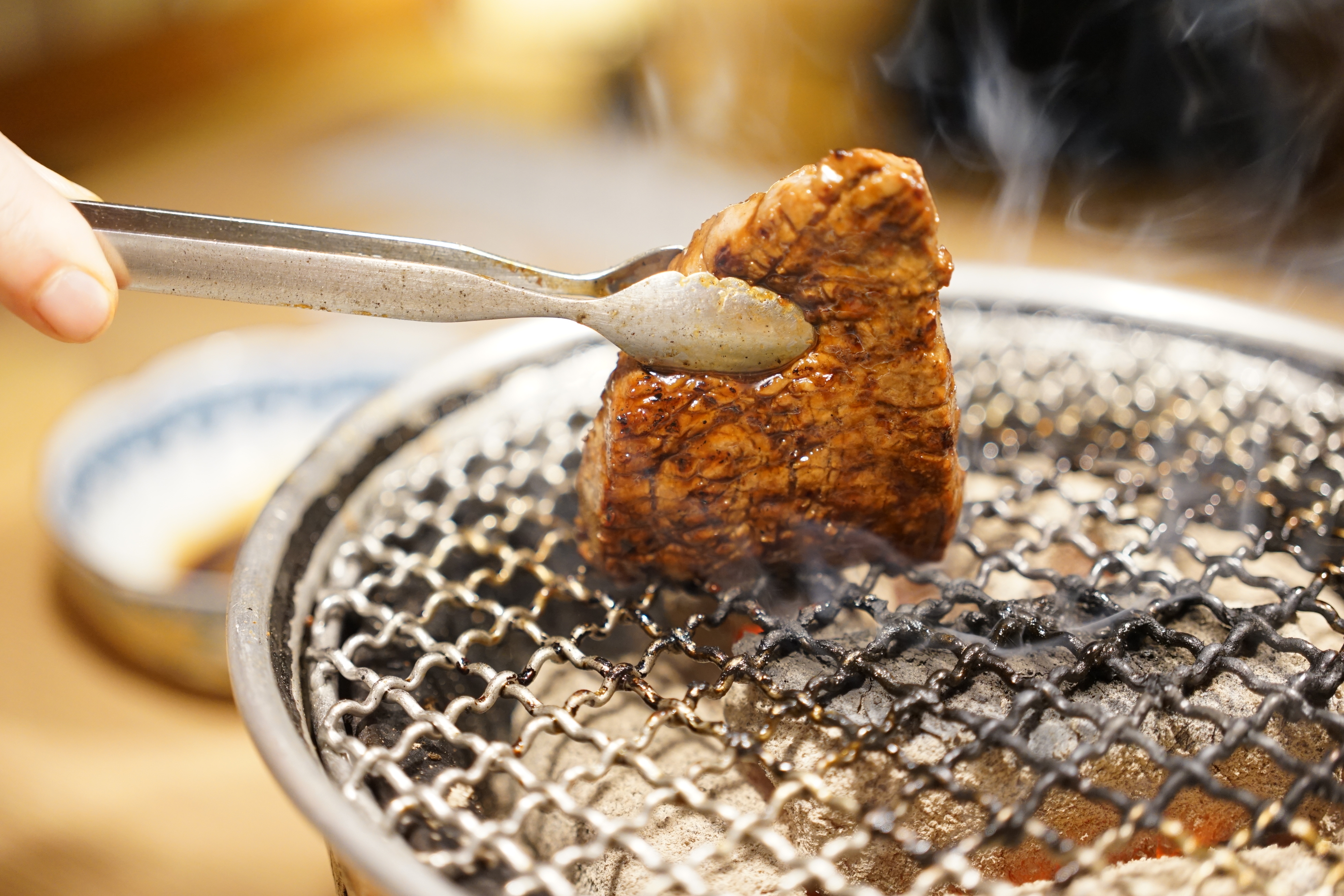 【東京必吃燒肉】哈拉爾和牛奢華全套餐!大托羅壽司×黑樺牛×厚切牛舌的極致饗宴