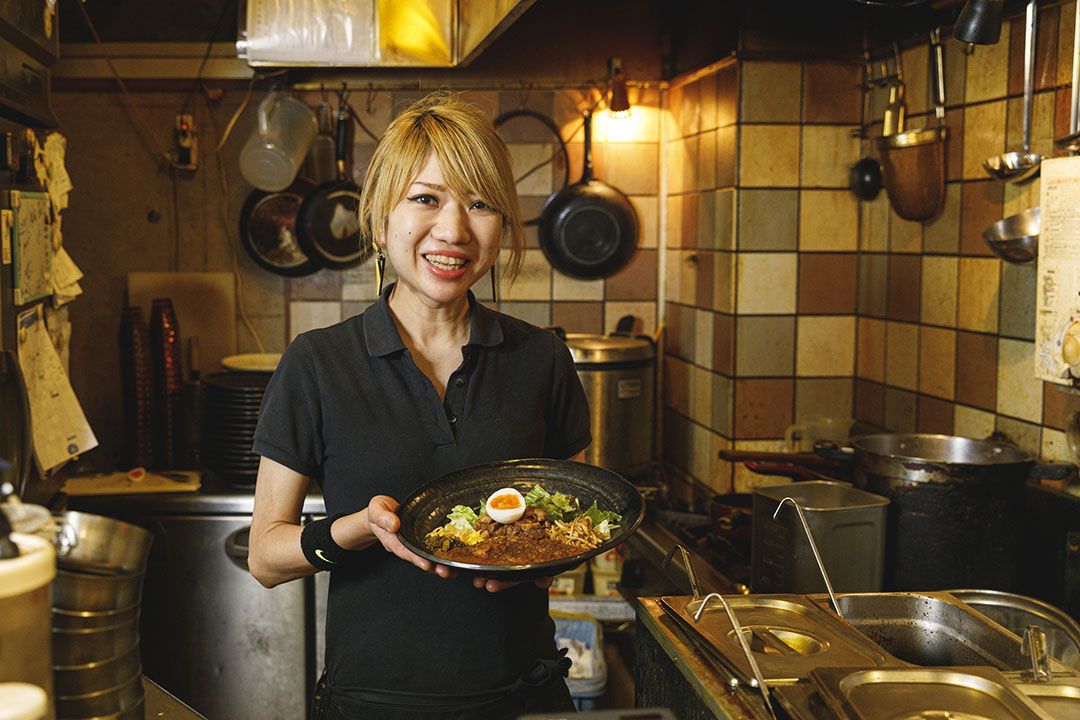 【日本美食推荐】香料咖喱的美味吃法｜东京·大久保的人气香料咖喱店鲁珈（ROKA）直传秘诀