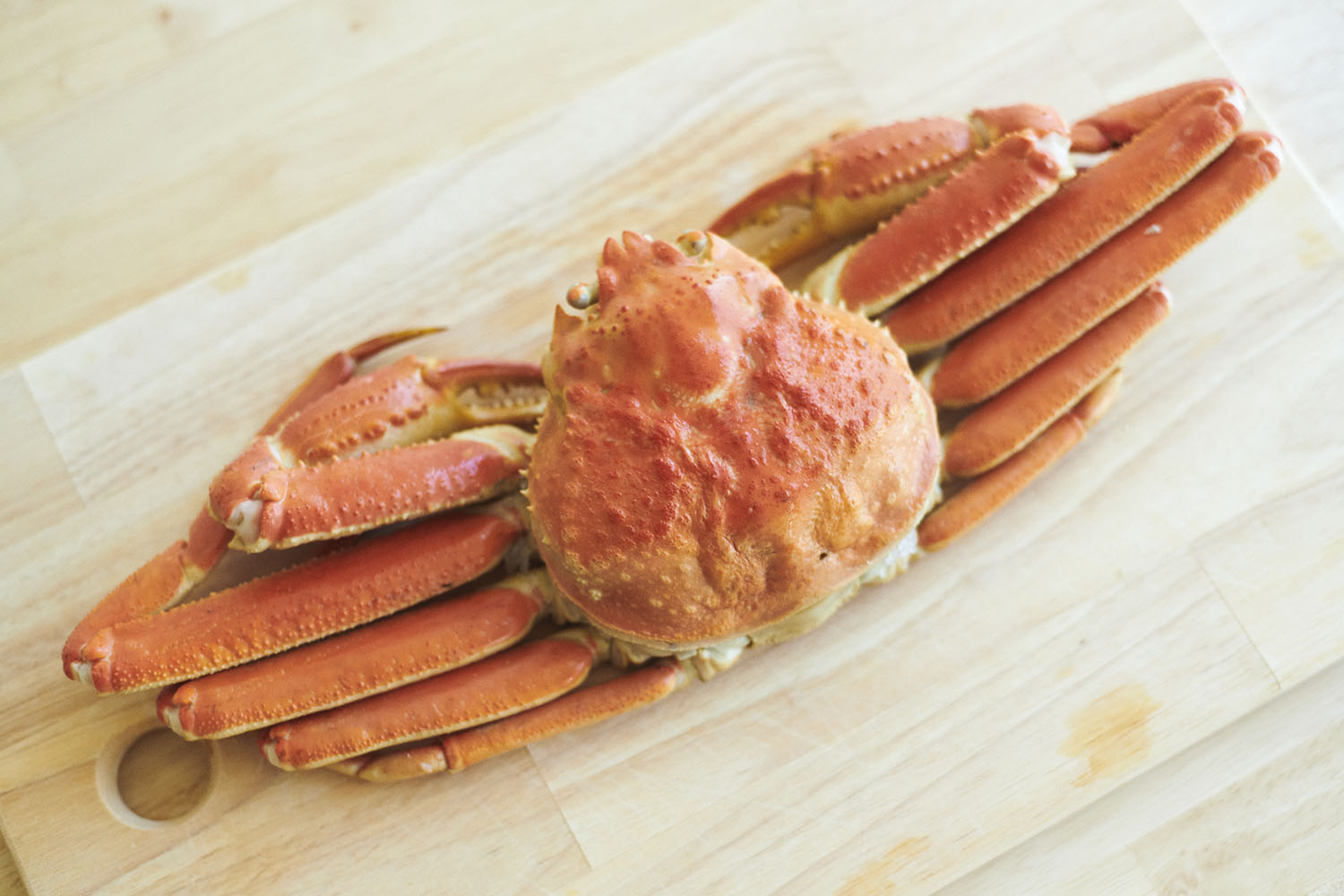 "How to Clean and Prepare a Whole Snow Crab Like a Pro"