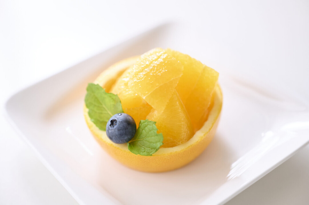 橙子切法图解｜教你轻松做出高级果盘装饰杯！